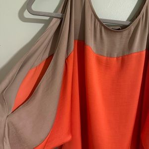 BCBG Silk blouse, tan and orange, open sleeve. Beautiful on!